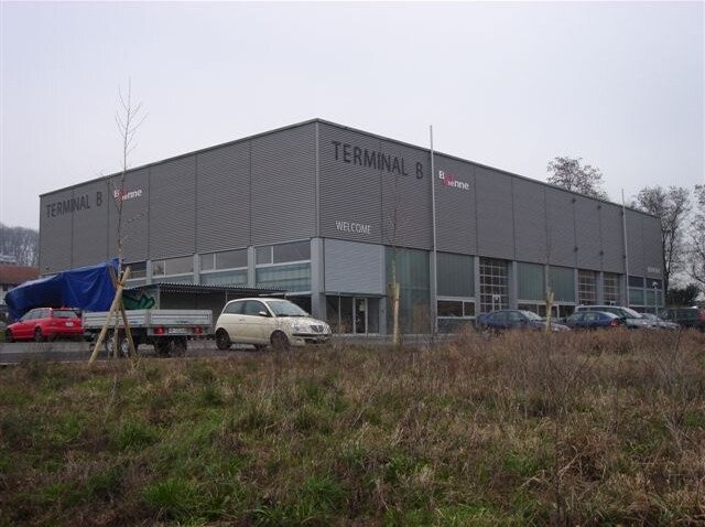Terminal B