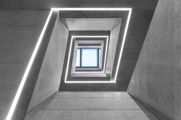 ERWEITERUNG SCHULANLAGE IGIS-klassenhaus-TREPPENRAUM 01