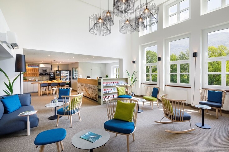 Hotel_Bellinzona_Sud_2018_Lobby_Lounge_HotelFotograf.ch_Jeronimo_Vilaplana_01_ridim