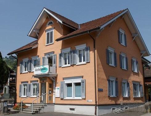 c01dc93957874683a02eb66219da2e63